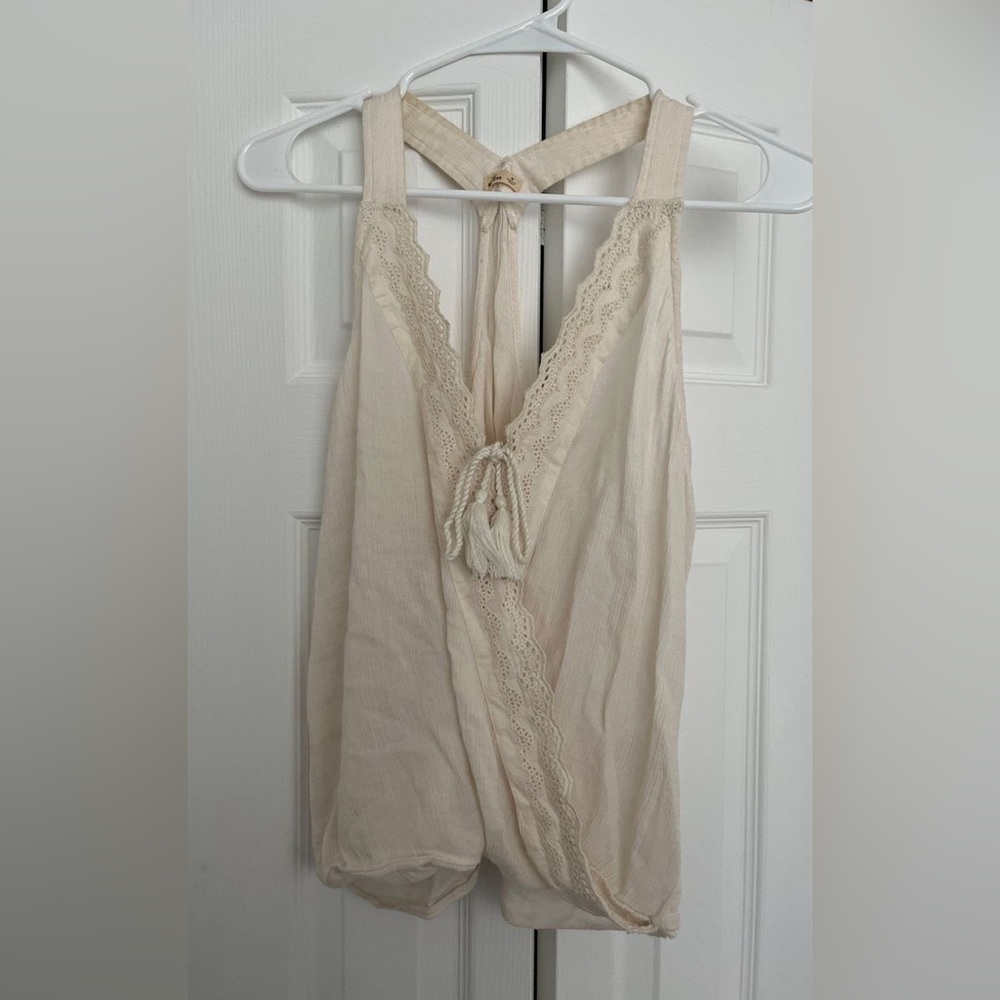 Hollister Flowy Tank